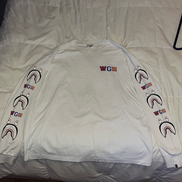 Bape Other - BAPE WGM Shark Relaxed Fit L/S Tee
White
